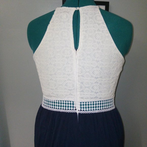 Papaya Two-Toned Textured Maxi Dress Sz L - Picture 4 of 16